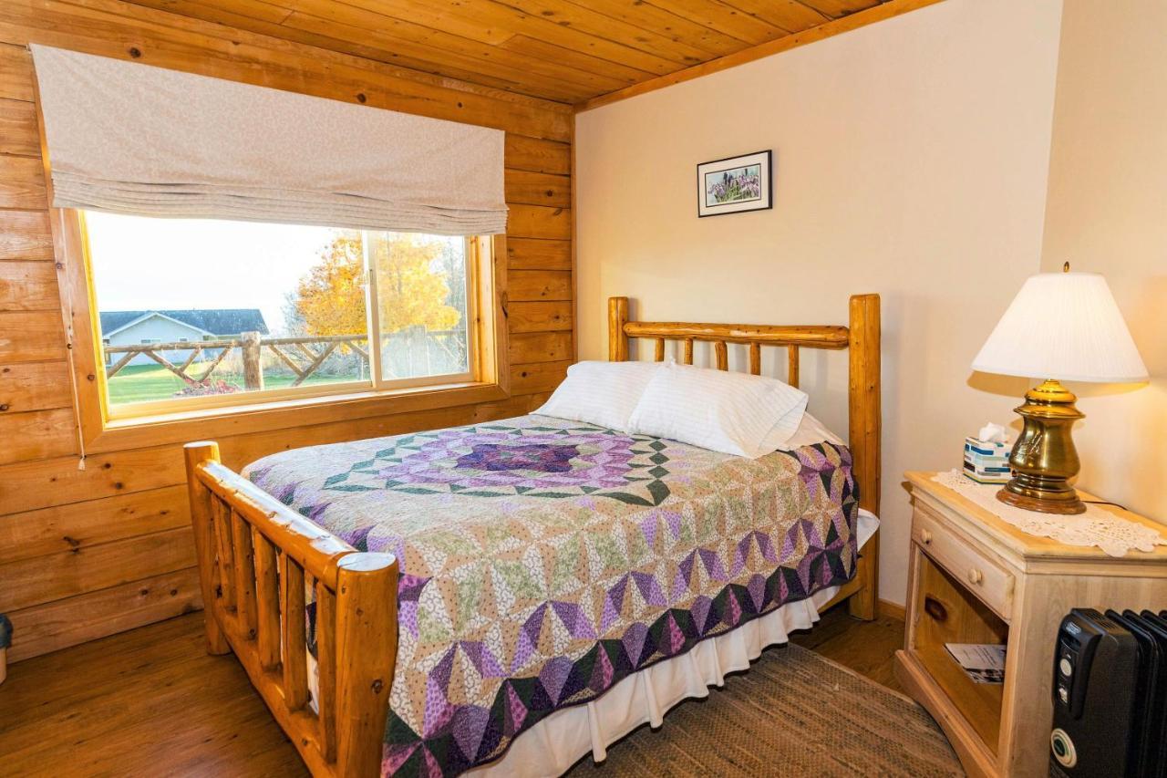 Juneberry Lodge Homer Buitenkant foto